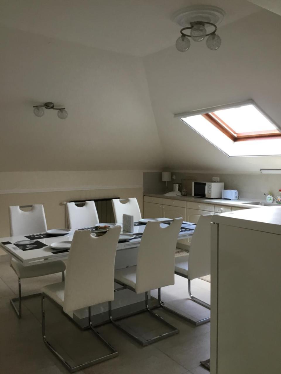 3 Bedroom Private Floor In Luxury Mansion Budapesta Exterior foto